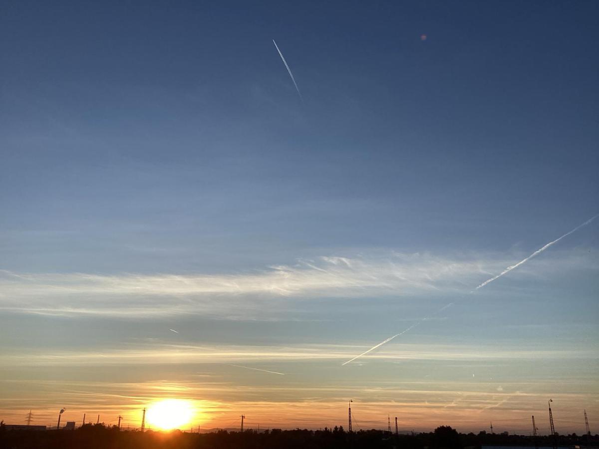 Eindrucksvolles Gruppen- Und Monteursloft Lägenhet Edingen-Neckarhausen Exteriör bild